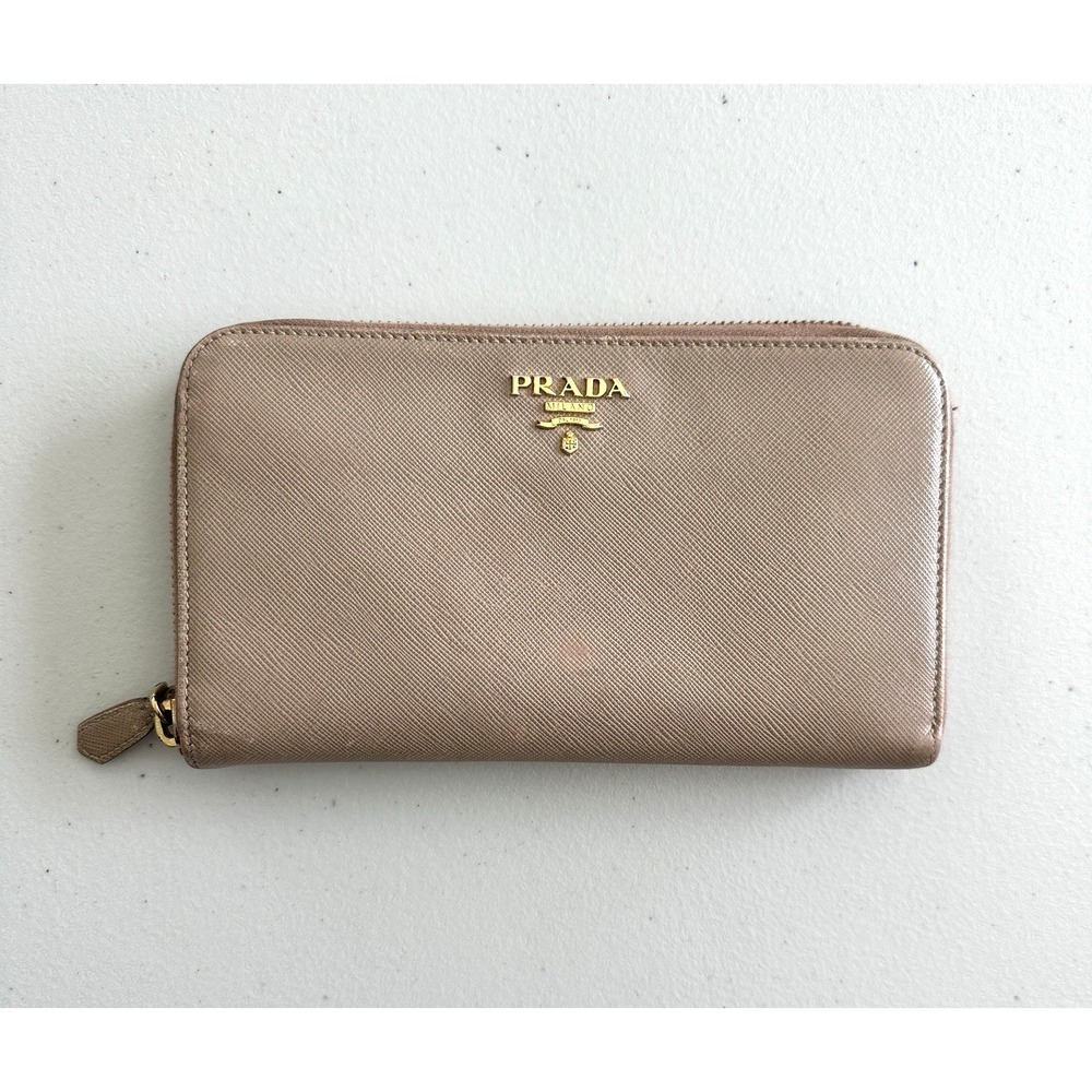 Prada Wallet Saffiano Lux Leather Continental Zip Minimalist Classic‎ Capsule